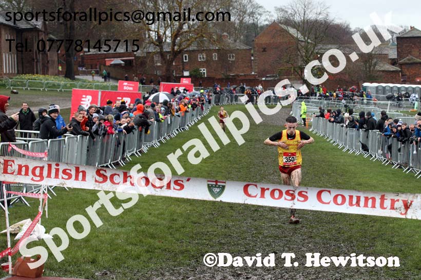 Senior boys 2019 New Balance English Schools Cross Country Champs, Temple Newsam, Leeds. Photo:  David T. Hewitson/Sports for All Pics